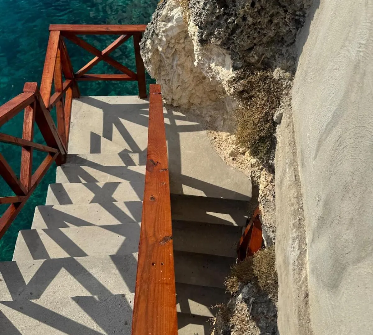 Beautiful Villa On The Sea Lagun