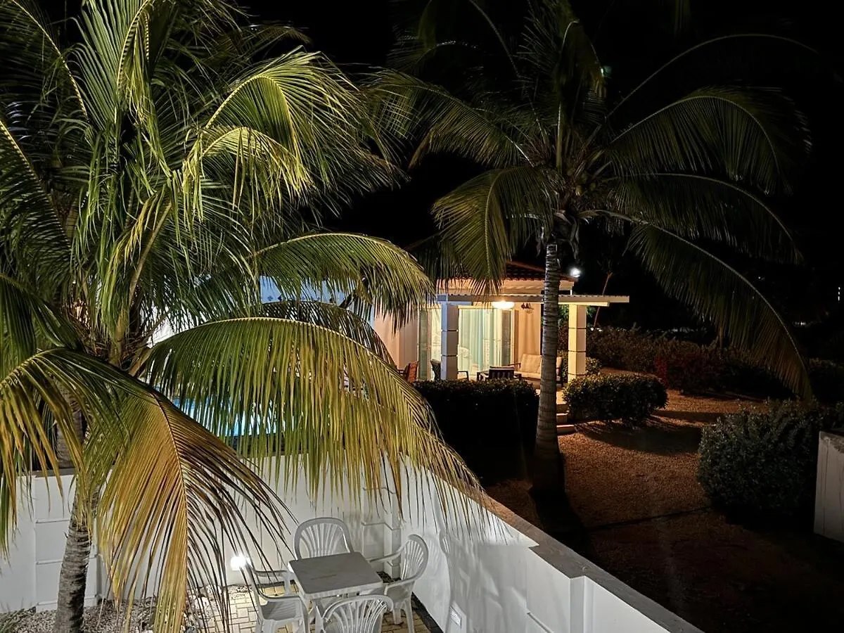 Beautiful Villa On The Sea Lagun